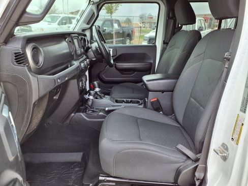 Used 2021 Jeep Wrangler Unlimited Sport w/ Cold Weather Group image 20