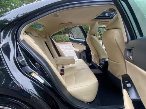Used 2014 Lexus IS 350 w/ Navigation Package RWD image 51