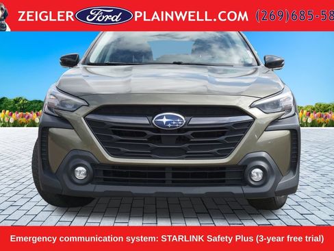 Used 2024 Subaru Outback Premium AWD/4WD image 8