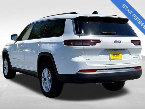 New 2023 Jeep Grand Cherokee L Laredo image 3