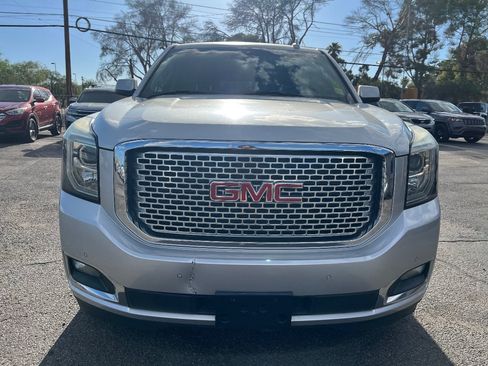 Used 2017 GMC Yukon XL Denali w/ Open Road Package RWD image 8