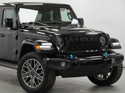 Used 2024 Jeep Wrangler High Altitude