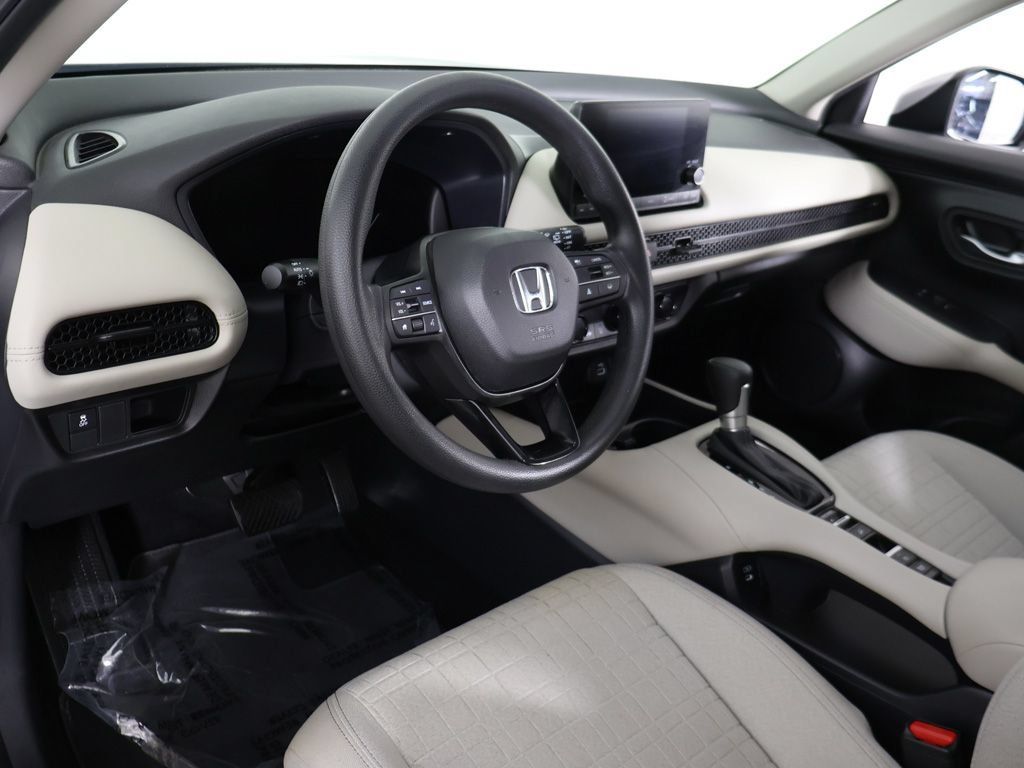 Used 2024 Honda HR-V LX image 23