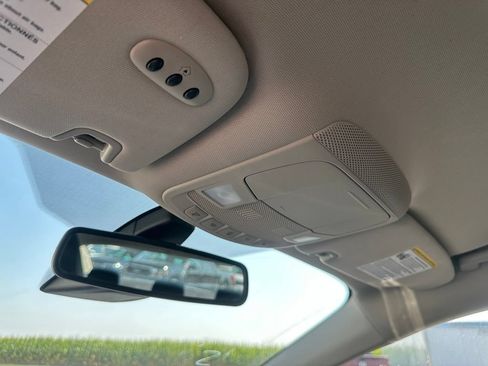 Used 2020 Ford Fusion Energi Titanium FWD image 20