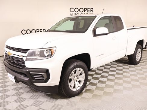 Used 2022 Chevrolet Colorado LT w/ Fleet Safety Package RWD image 9