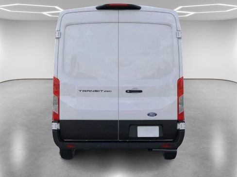 New 2026 Ford Transit 250 148 Medium Roof image 5