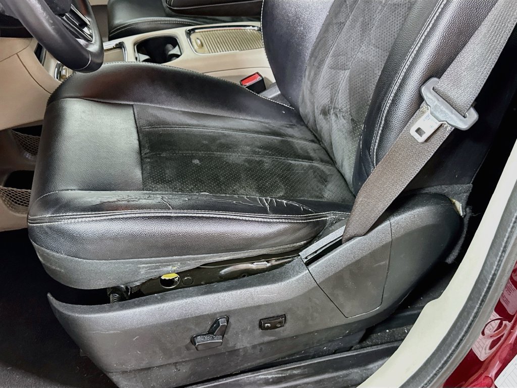 Used 2017 Dodge Grand Caravan SXT FWD image 22