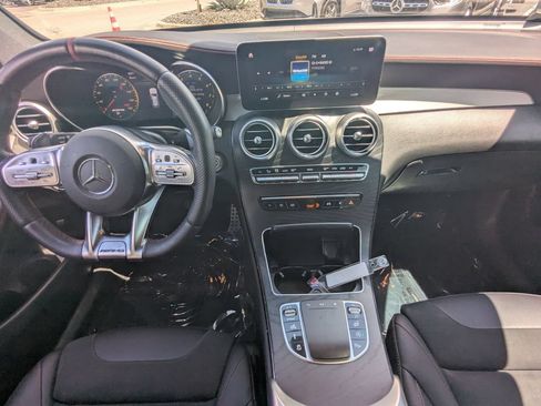 Certified 2022 Mercedes-Benz GLC 43 AMG 4MATIC image 2