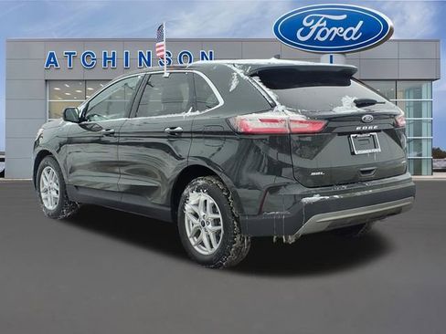 Used 2024 Ford Edge SEL w/ Convenience Package image 7