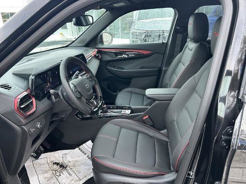 New 2026 Chevrolet TrailBlazer RS w/ Convenience Package AWD/4WD image 1