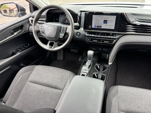 Used 2026 Toyota Camry LE FWD image 14