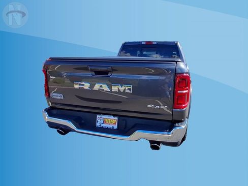 Used 2025 RAM 1500 Limited w/ Off Road Group AWD/4WD image 7