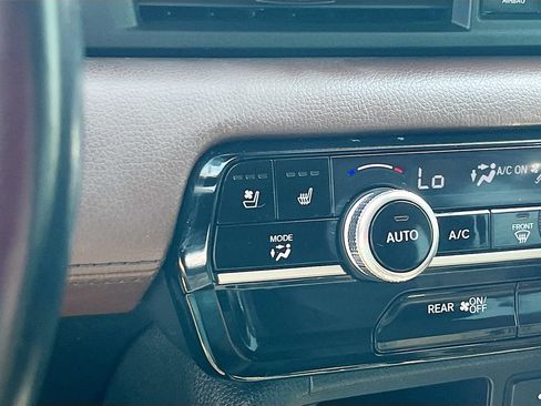 Used 2023 Honda Pilot Elite image 20