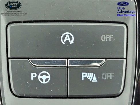 Certified 2020 Ford Edge Titanium w/ Equipment Group 301A image 28