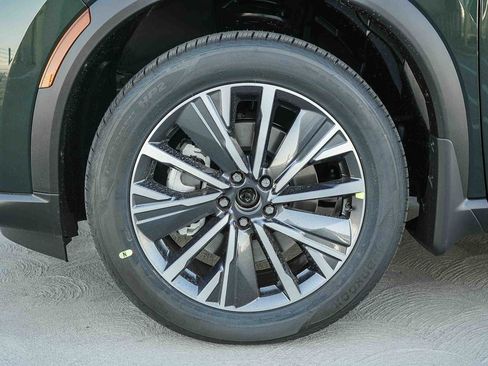 New 2026 INFINITI QX60 Luxe image 11