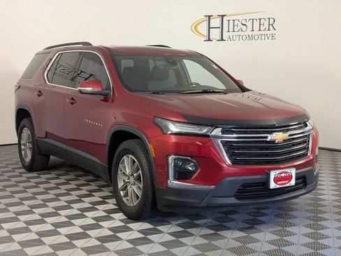 Certified 2022 Chevrolet Traverse LT AWD/4WD image 2