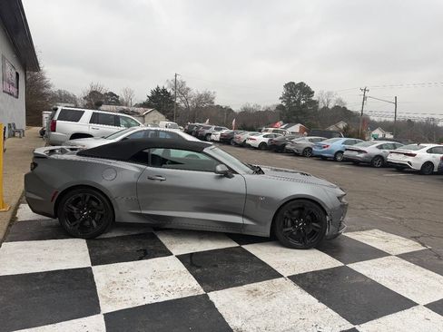 Used 2019 Chevrolet Camaro SS image 4