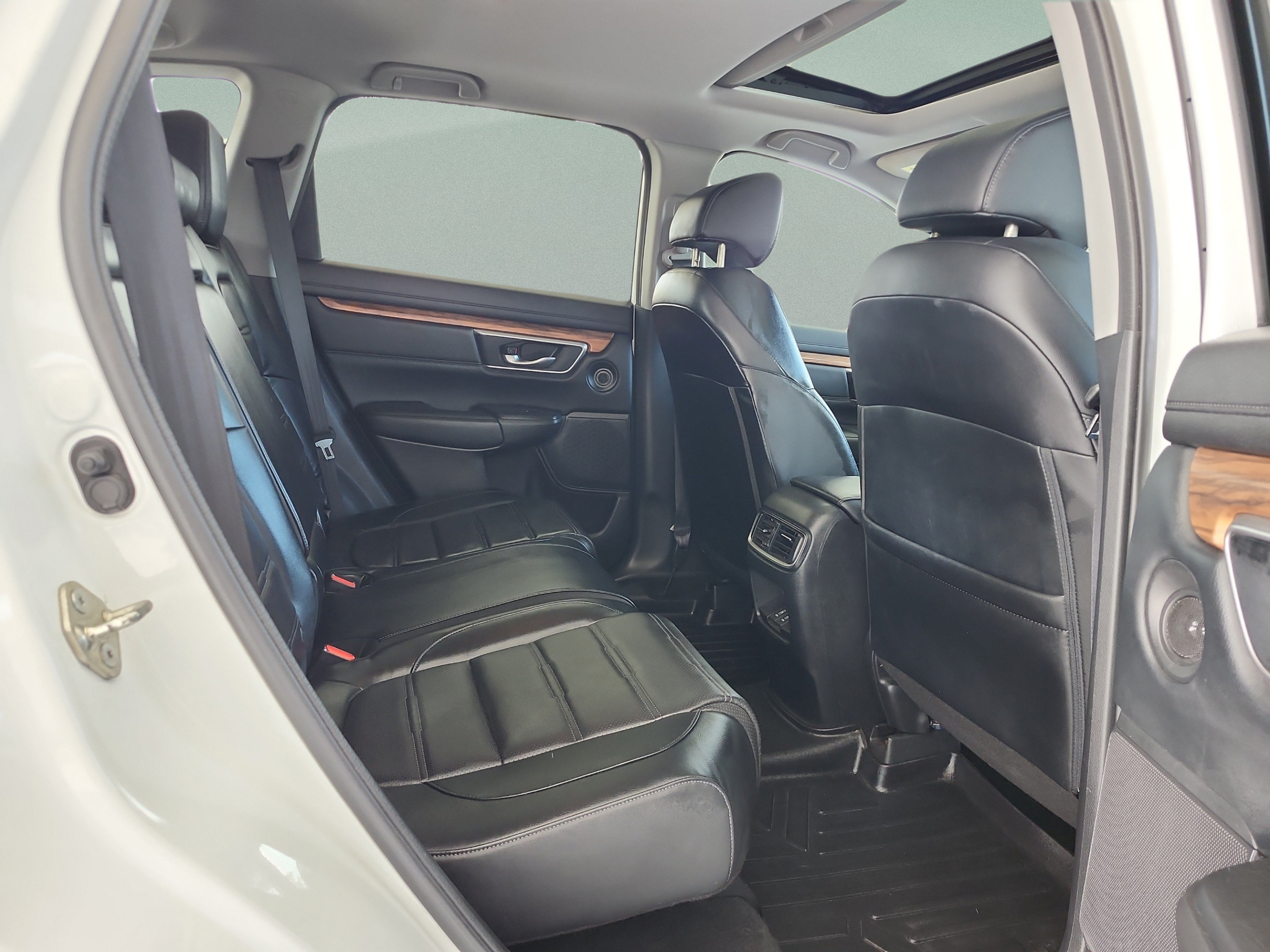 Certified 2020 Honda CR-V Touring image 20