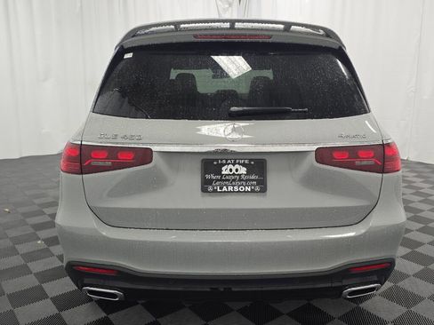 New 2026 Mercedes-Benz GLS 450 4MATIC image 5