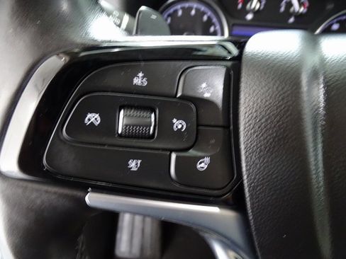 Used 2023 Buick Enclave Essence w/ Experience Buick Package image 7