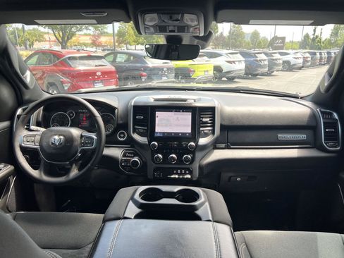 Used 2025 RAM 1500 Big Horn AWD/4WD image 24
