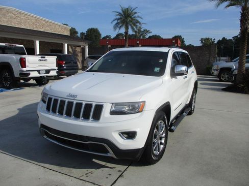 Used 2014 Jeep Grand Cherokee Limited w/ Luxury Group II RWD image 23