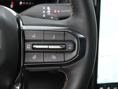 New 2026 GMC Terrain AT4 w/ Convenience Package III image 30