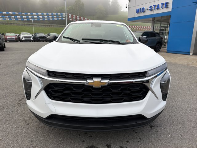 Used 2024 Chevrolet Trax LS FWD image 11