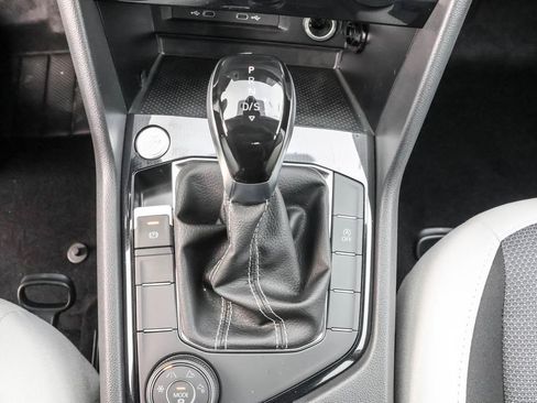 New 2026 Volkswagen Taos S image 30