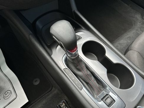Used 2024 Chevrolet Malibu RS FWD image 19