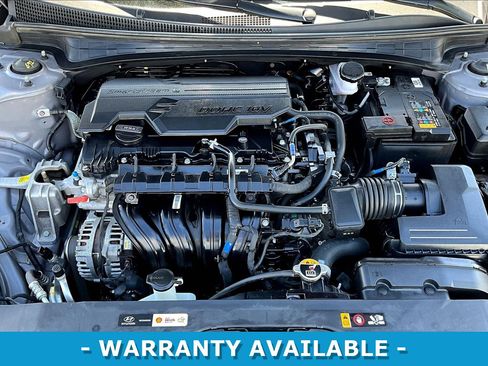 Used 2024 Hyundai Elantra SEL FWD image 29
