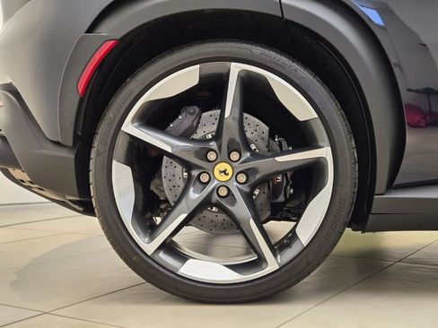 Used 2026 Ferrari Purosangue AWD/4WD image 7