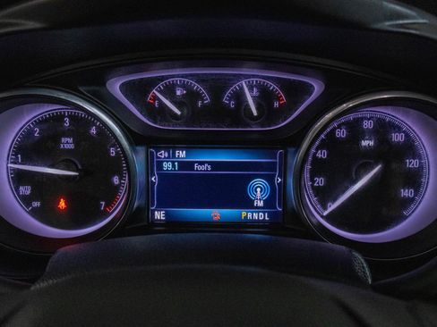 Used 2020 Buick Envision Essence FWD image 15