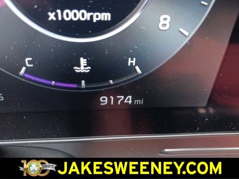 Used 2025 Kia Sportage SX image 19