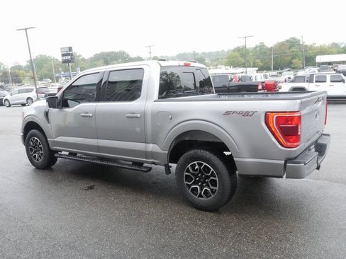 Used 2022 Ford F150 XLT w/ Equipment Group 302A High image 9