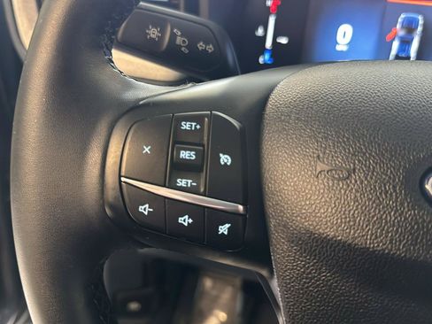 Used 2025 Ford Maverick XLT w/ XLT Luxury Package AWD/4WD image 12