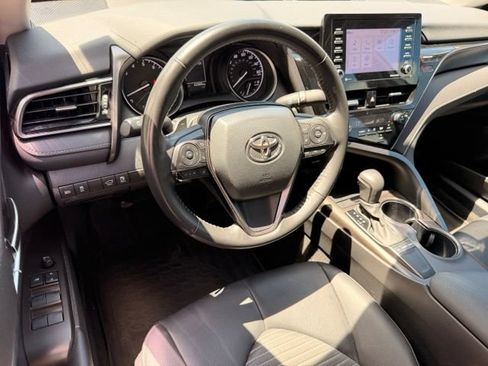 Used 2024 Toyota Camry SE w/ Convenience Package FWD image 19