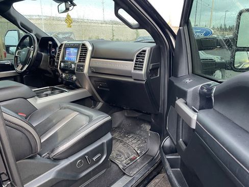 Used 2020 Ford F250 Platinum w/ FX4 Off-Road Package image 12