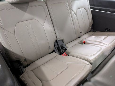 Used 2021 Ford Expedition Max Limited image 26