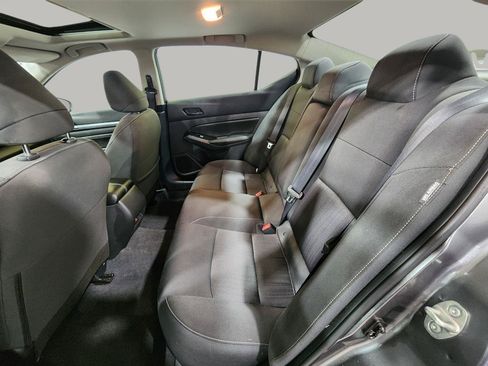 Used 2023 Nissan Altima 2.5 SV w/ SV Premium Package AWD/4WD image 23