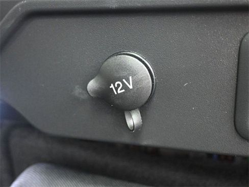 Used 2021 Jaguar F-PACE S image 25