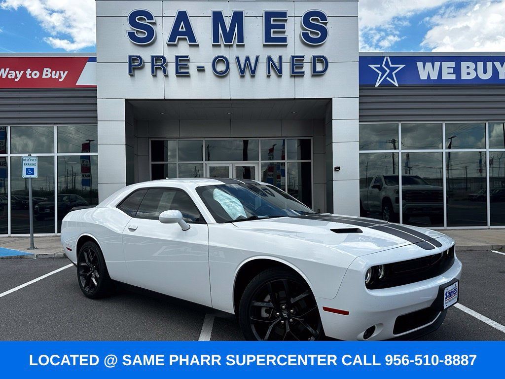 Used 2022 Dodge Challenger SXT w/ Plus Package RWD image 1