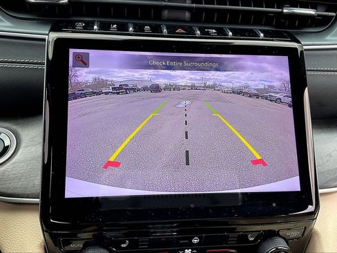 Certified 2023 Jeep Grand Cherokee Limited image 19