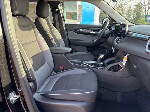 New 2026 Chevrolet TrailBlazer LT w/ Convenience Package image 37