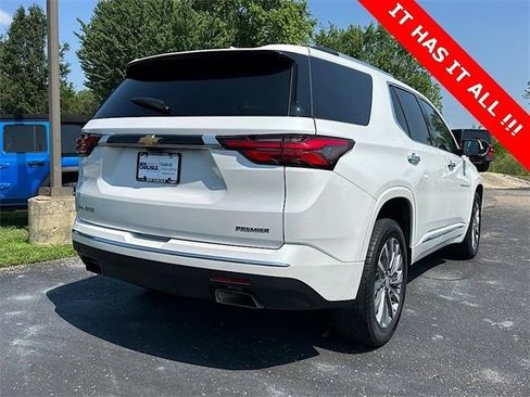 Used 2023 Chevrolet Traverse Premier image 6