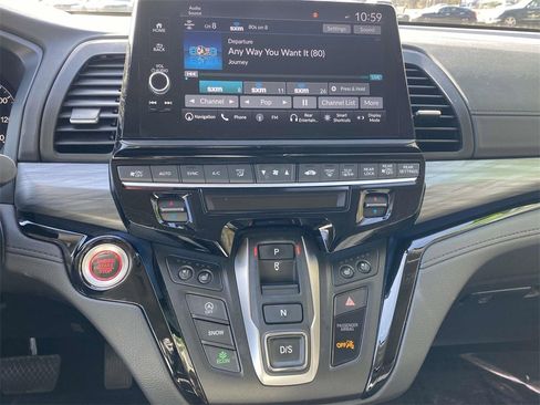 Used 2025 Honda Odyssey Elite image 27