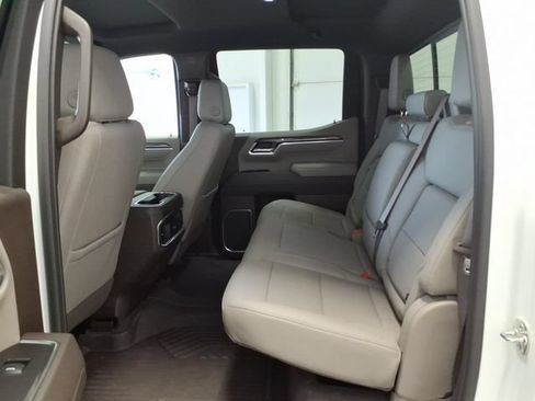 Used 2026 Chevrolet Silverado 1500 LTZ AWD/4WD image 15