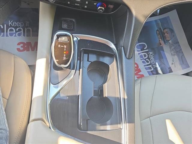 Used 2021 Buick Enclave Essence w/ Sound and Sites Package AWD/4WD image 12