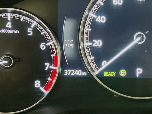 Used 2024 MAZDA CX-90 3.3 Turbo w/ Preferred Plus image 9