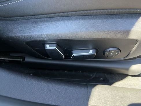 Used 2024 BMW M340i xDrive w/ Premium Package image 12